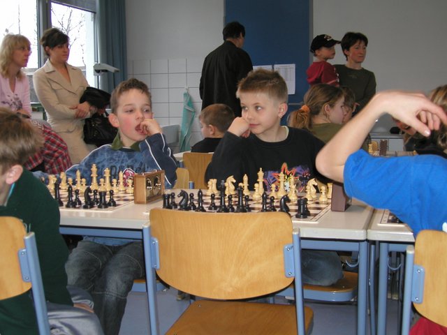 012.JPG